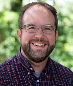 nate niek headshot